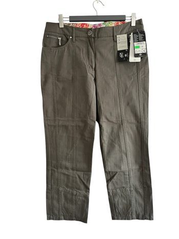 Pantacourt C&A slim fit femme taille 42 neuf
