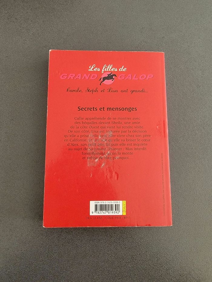 📚 Les Filles de Grand Galop – Secrets et mensonges – Bonnie Bryant - photo numéro 2