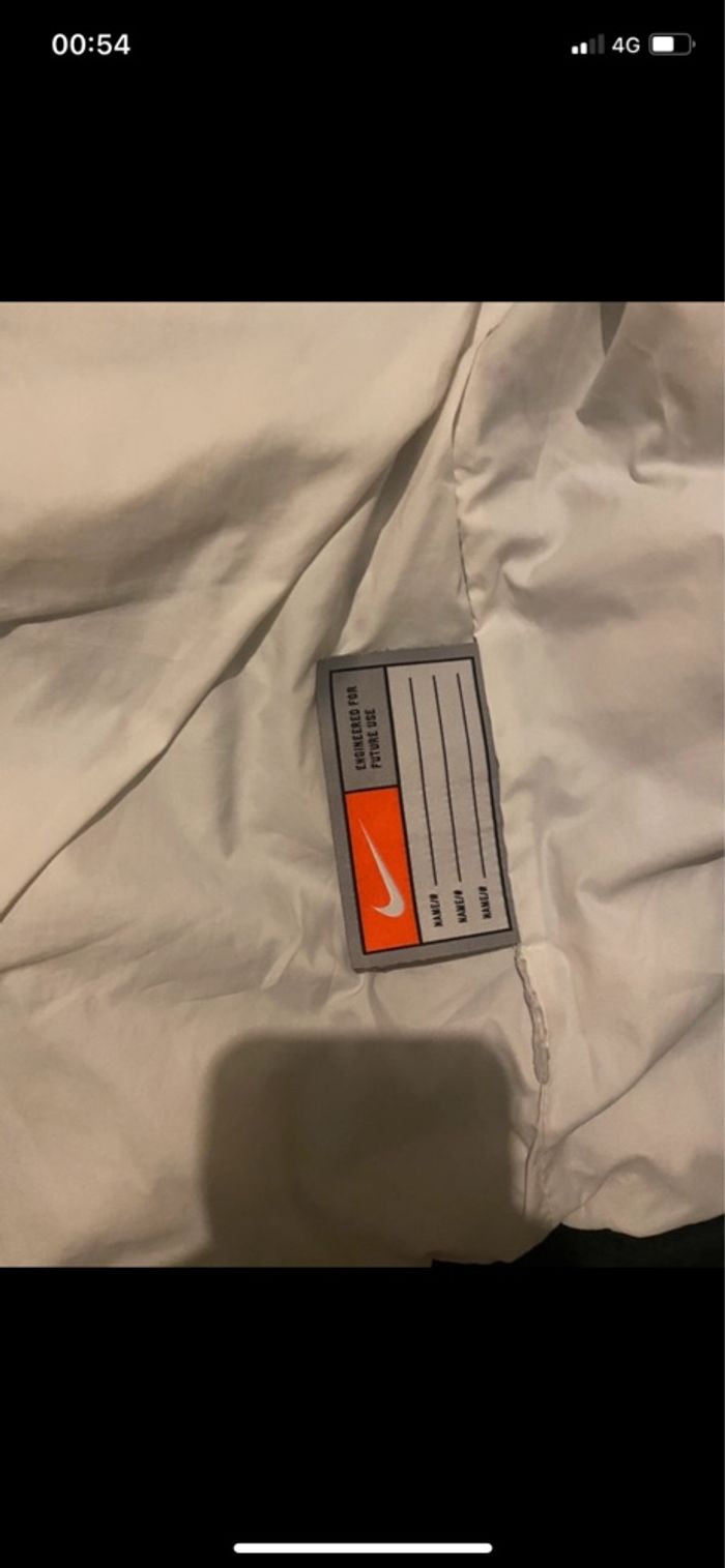 Doudoune nike enfants taille L - photo numéro 5