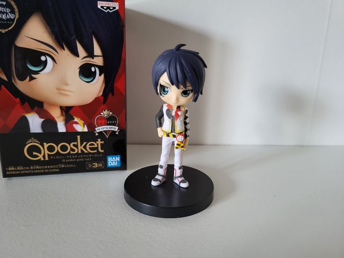 twisted wonderland Deuce Spade Figurine Qposket Ver C - photo numéro 2