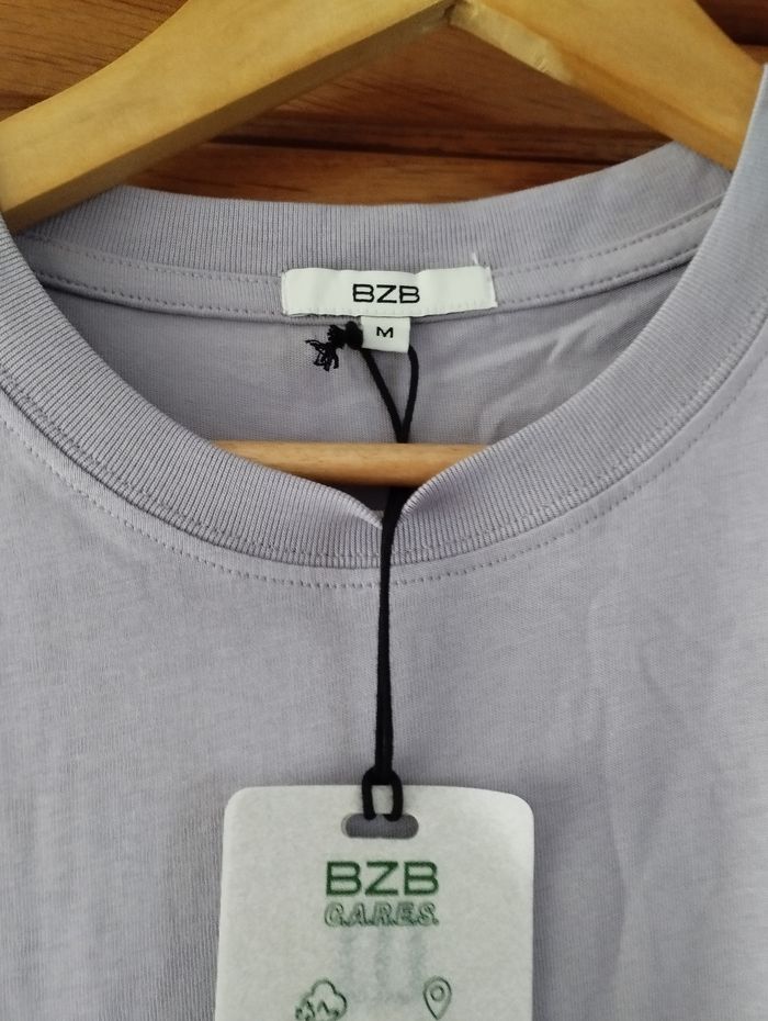 T shirt - photo numéro 2