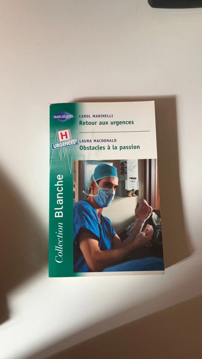 Lot 4 Livres Harlequin. - photo numéro 8