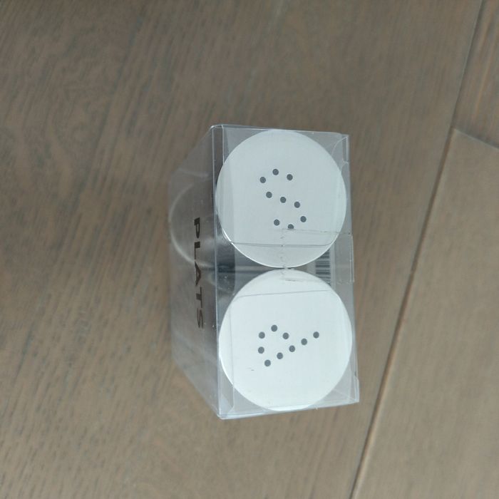 Salière et poivrière Plats Ikea - photo numéro 2