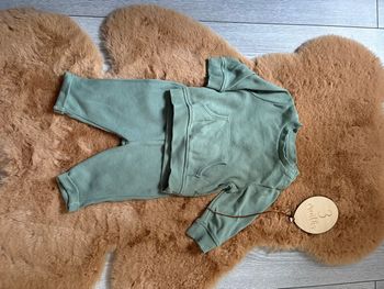 Ensemble vert kiabi 3 mois