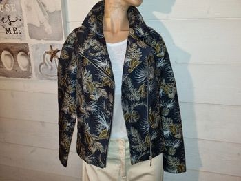 Veste brodée T36-38