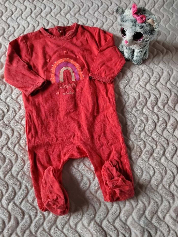 Pyjama kiabi fin 9 mois