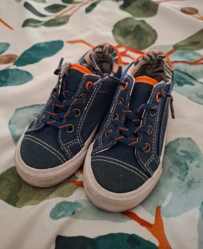 Baskets effet jeans 🥨 - photo numéro 2