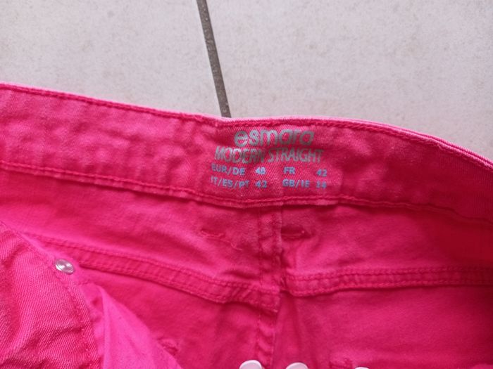 Mini short jeans rose T42 - photo numéro 3