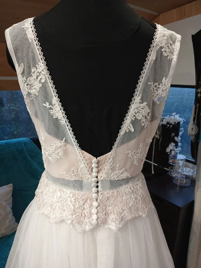 robe de mariée neuve taille 38 - photo numéro 4