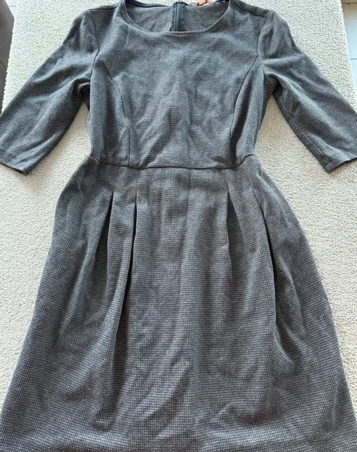 Robe Esprit Taille 44 - photo numéro 3