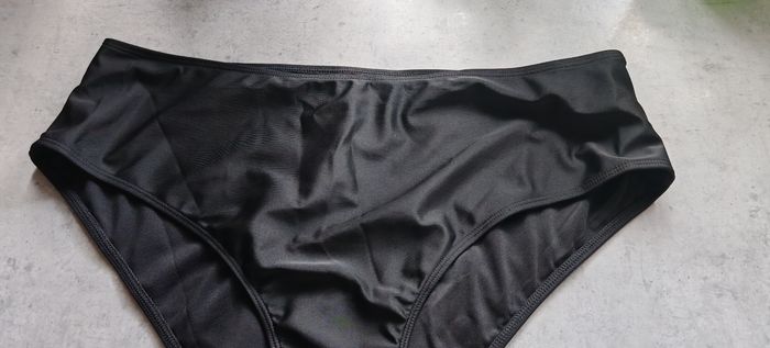 Bas de 👙 - photo numéro 2