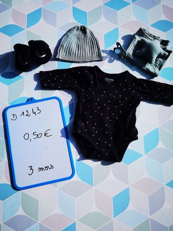 D1243 - body garçon 3 mois