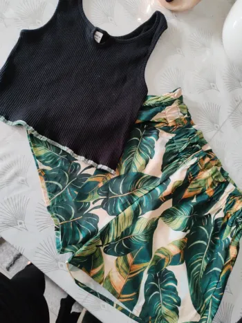 Ensemble short et débardeur 11/12 ans