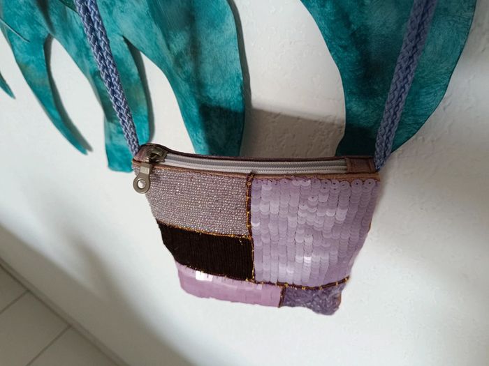 Sac d'été à bandoulière avec sequins - photo numéro 3