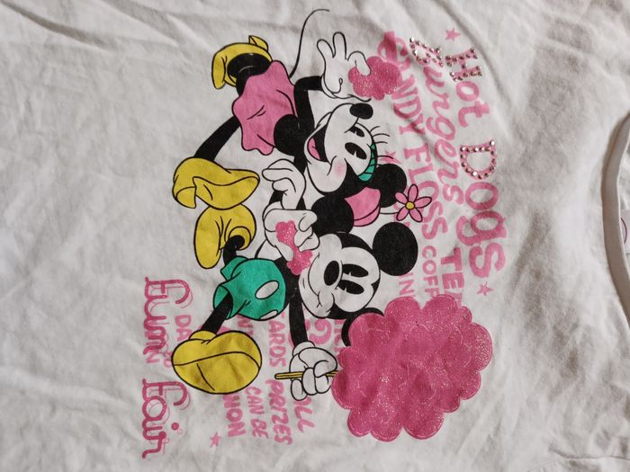 Tee-shirt marque Disney (C&A) taille 10 ans - photo numéro 2