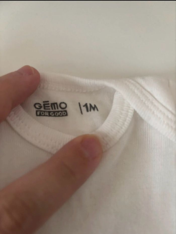 Lot body taille 1 mois - photo numéro 2