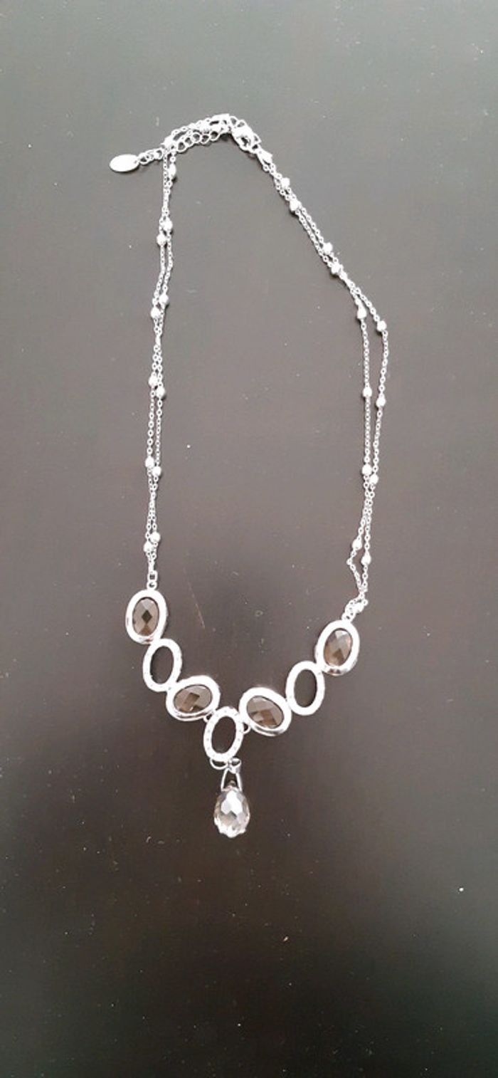 Collier métal perles et strass