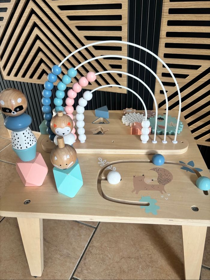Table d’activité bois bébé - photo numéro 3