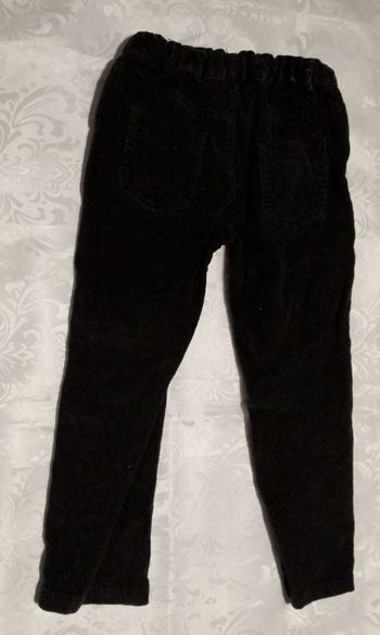 Pantalon velours côtelé noir 5ans