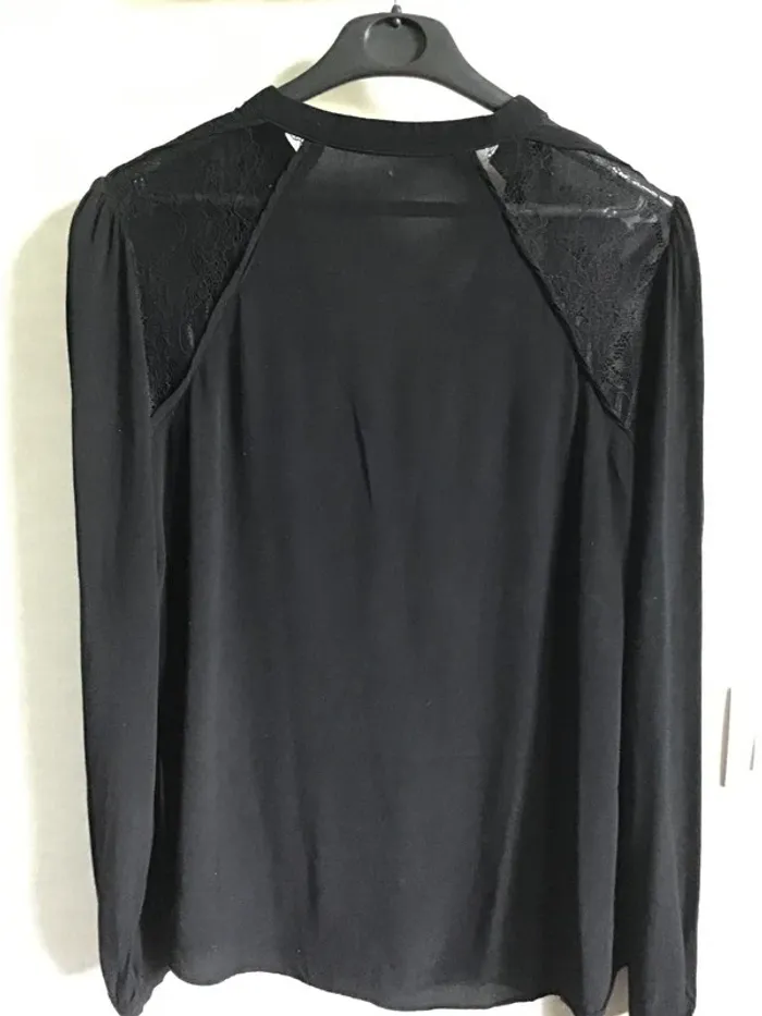 Blouse noire empiècement dentelle Orfeo - photo numéro 5