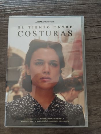 El Tiempo Entre Costuras (Import) [2013]
