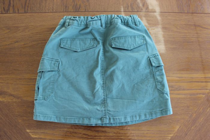 💥 Jupe cargo verte avec broderie 10 ans Okaidi💥 - photo numéro 4