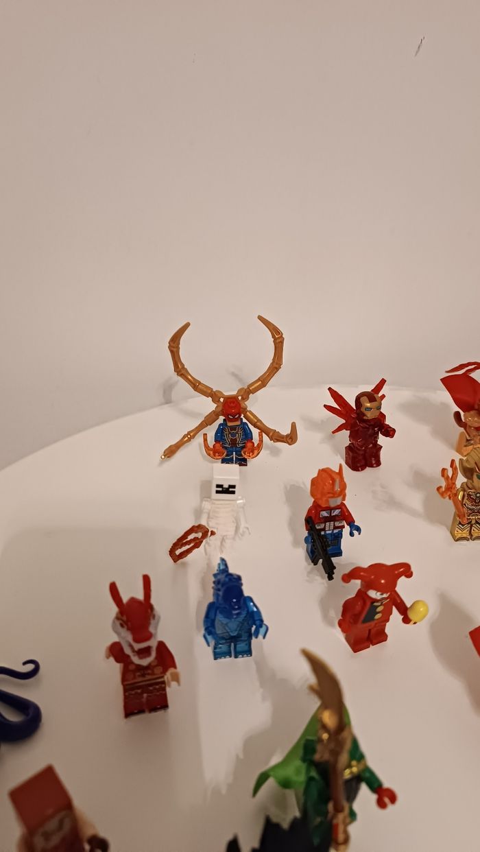 Lego figurines - photo numéro 8