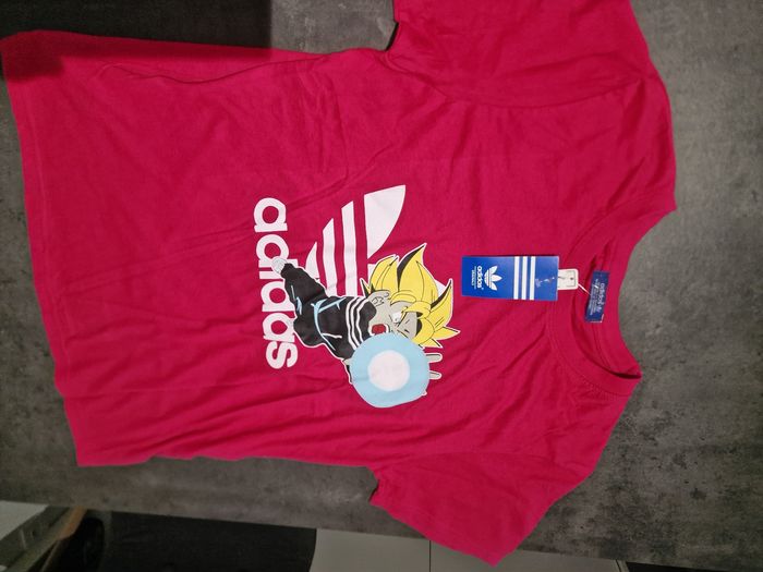 T-shirt adidas