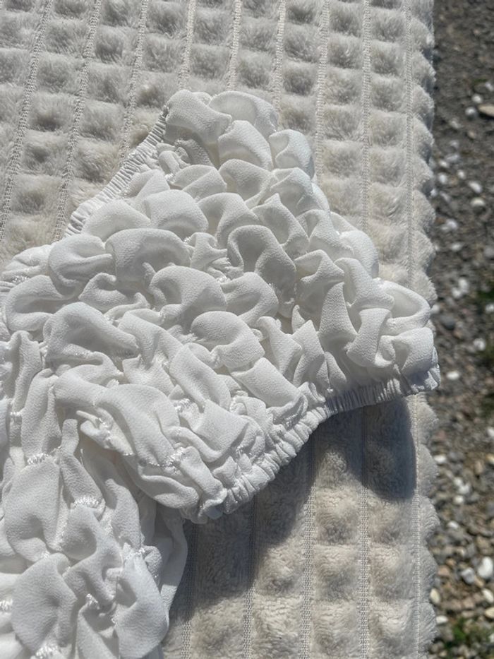 Top blanc texturé manches courtes – XS – Style romantique - photo numéro 4
