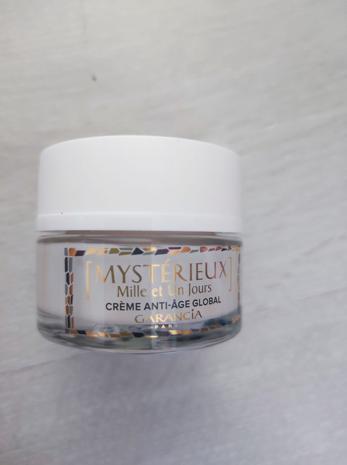 Lot anti âge mystérieux sérum et crème Garancia - photo numéro 2