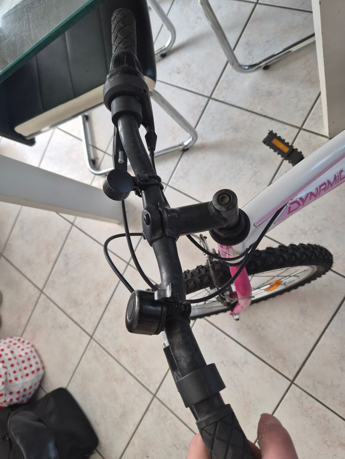 Vélo fille - photo numéro 6