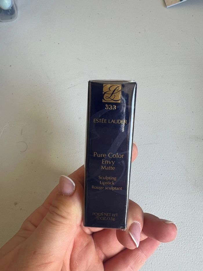 Rouge à lèvre Estee lauder
