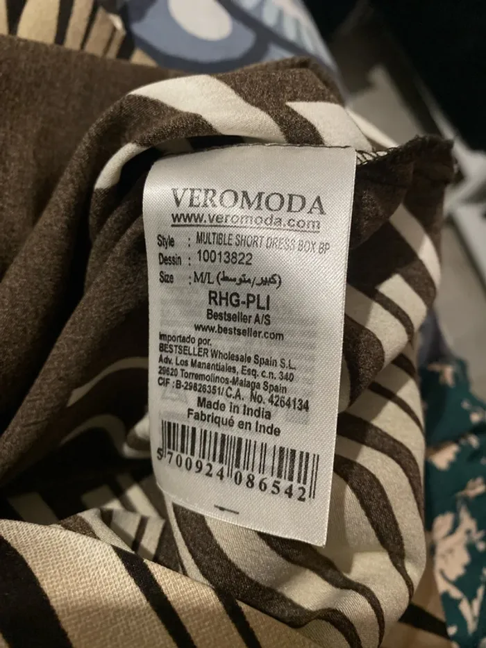 Robe satinée imprimée Vero Moda - photo numéro 5