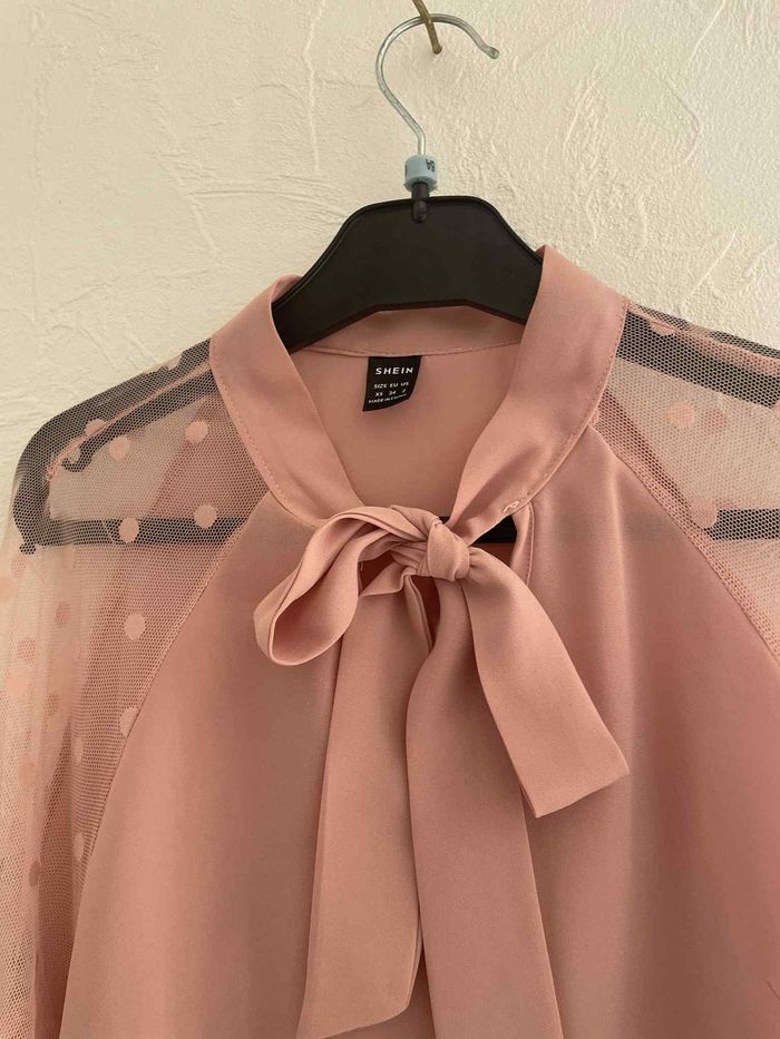 blouse rose