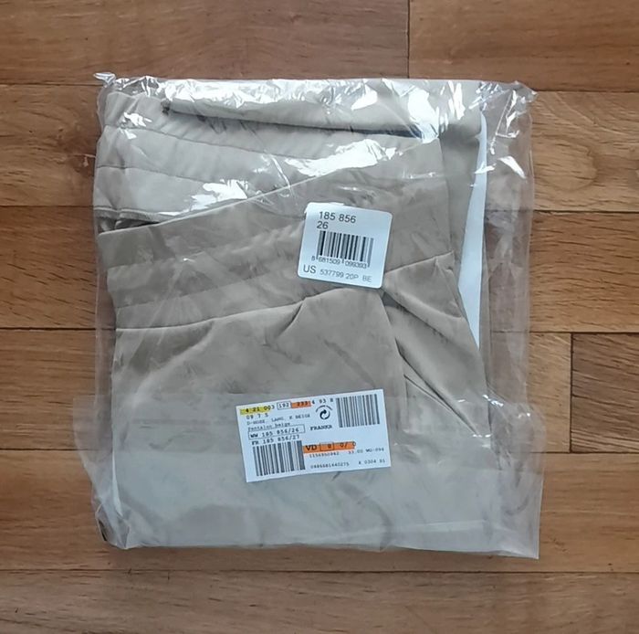Pantalon beige Neuf Taille 5XL - photo numéro 2