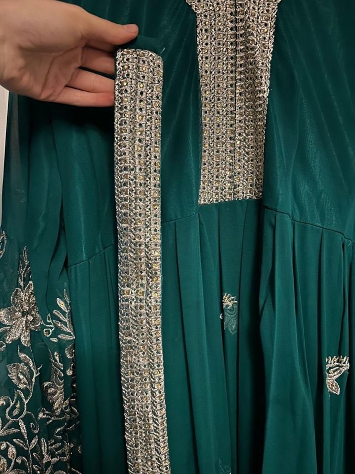 Robe de soiree - photo numéro 2