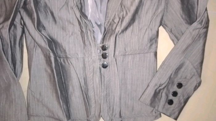 Veste - photo numéro 2