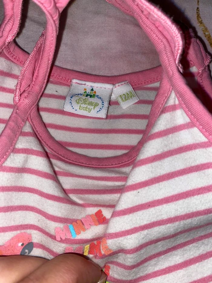 Ensemble short et t-shirt, taille 12 mois, marque Kitchoun et Disney. - photo numéro 5