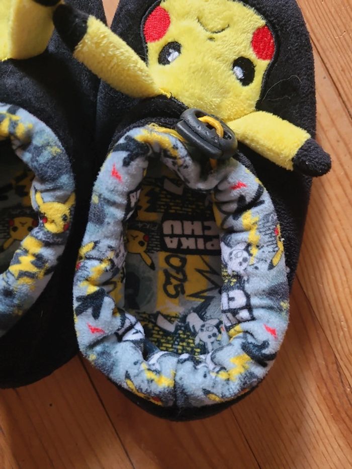 Chausson pikachu - photo numéro 4