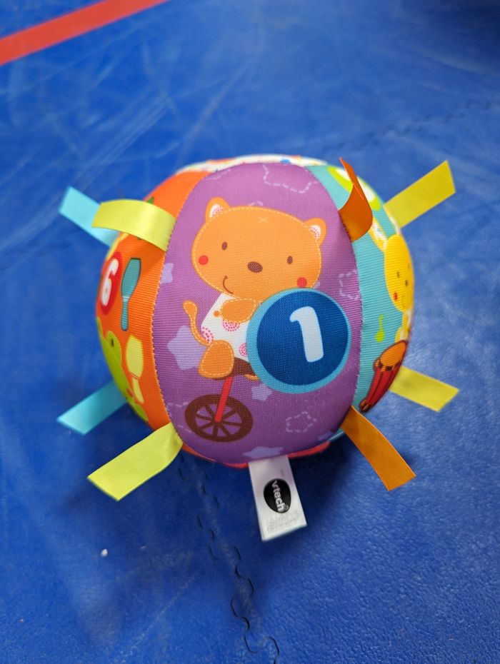 Magi balle d'éveil Vtech