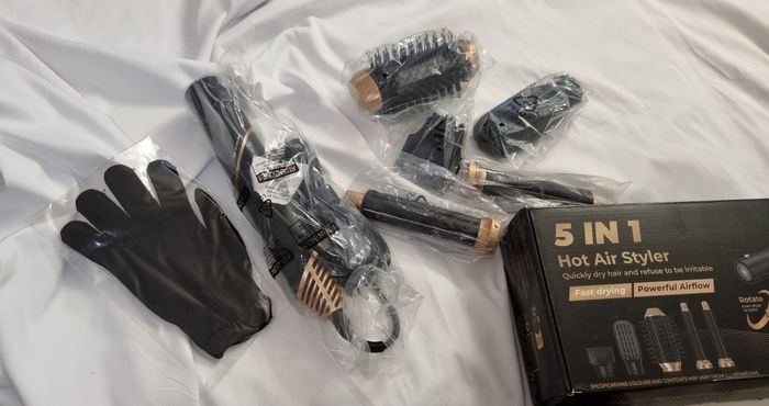 Brosse à cheveux multi fonctions 5 en 1 - photo numéro 4