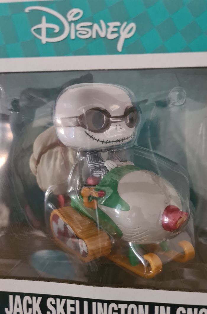 Pop rides disney jack skellington in snowmobile - photo numéro 2