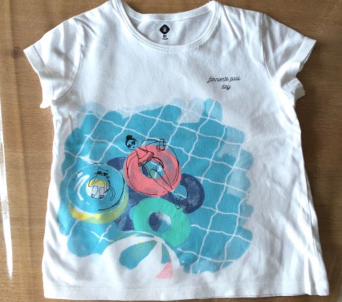 T-shirt blanc à motif