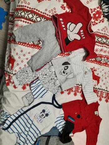 Lot garcons 3 mois disney