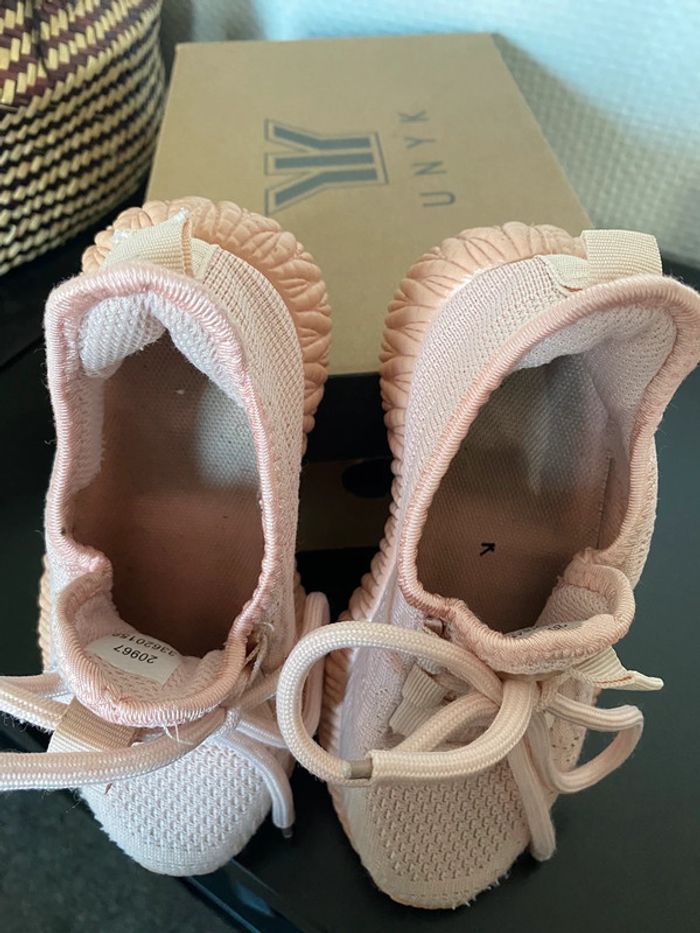 Basket rose très confortable 🌸 pt 28 - photo numéro 7