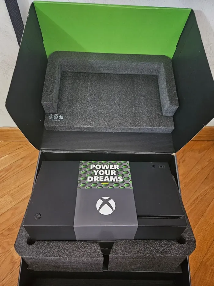 Xbox Series X - photo numéro 6