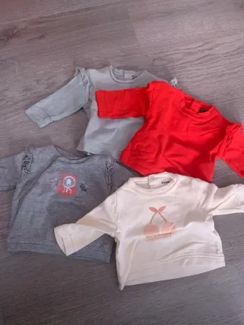 Lot de 4 sweats bébé en 3 mois