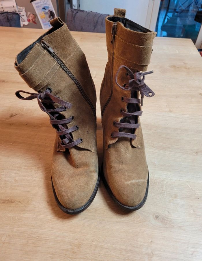 Bottillons à talons et lacets femme Naf Naf taille 41 - photo numéro 3
