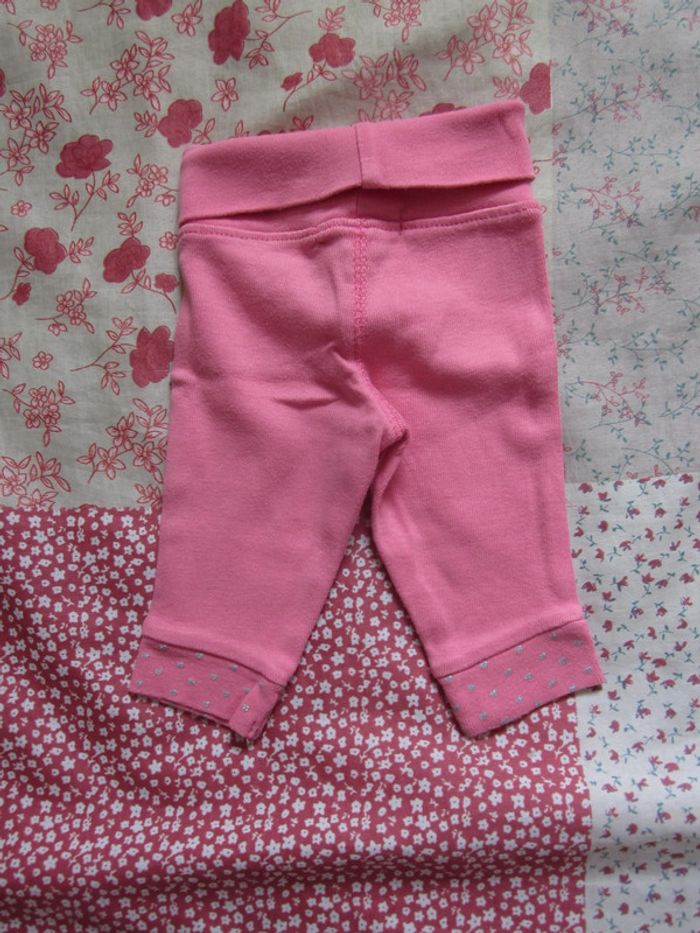 Legging rose 1 mois - photo numéro 2
