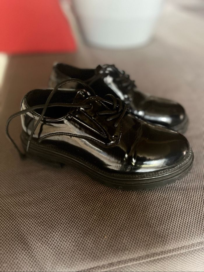 Chaussures vernies taille 31